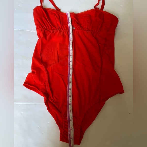 We are HAH/Revolve Under The Wire Bodysuit Red Size M - Picture 15 of 16